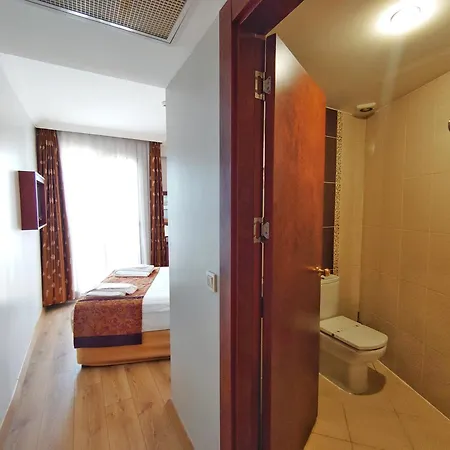 Отель Orient Mintur 3*