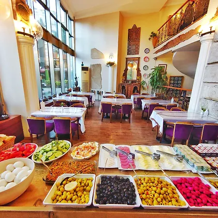 Szálloda Orient Mintur 3*