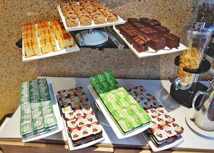 اورينت مينتور فندق 3*