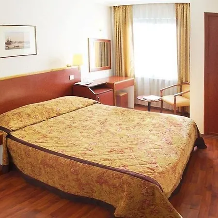 Otel Orient Mintur